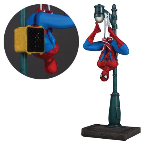 Spider-Man Collector's Gallery Statue